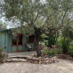 Chalet Florecer, Tivenys